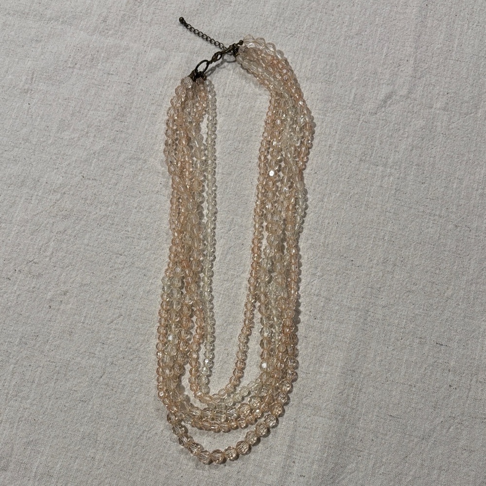 💗 Light Rose Pink Beaded Necklace